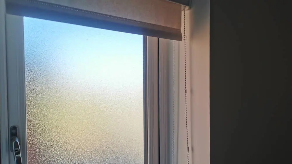 A roller blind chain with a breakaway safety connector — designed to snap apart under pressure to prevent strangulation